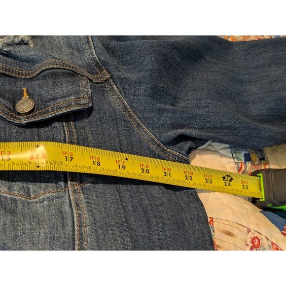 Judy Blue Distressed Long Sleeve Button Down Stretchy Denim Jacket Womens' Sz L - Picture 8 of 10